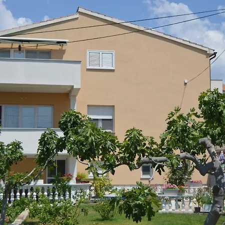 Apartman Latin 1 Vodice Exterior photo