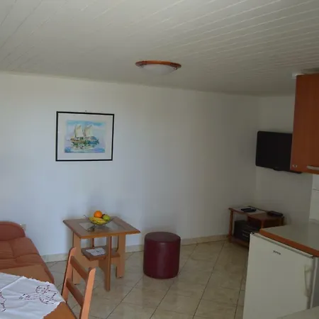 Apartman Latin 1 Vodice Exterior photo