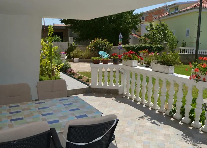 Apartman Latin 1